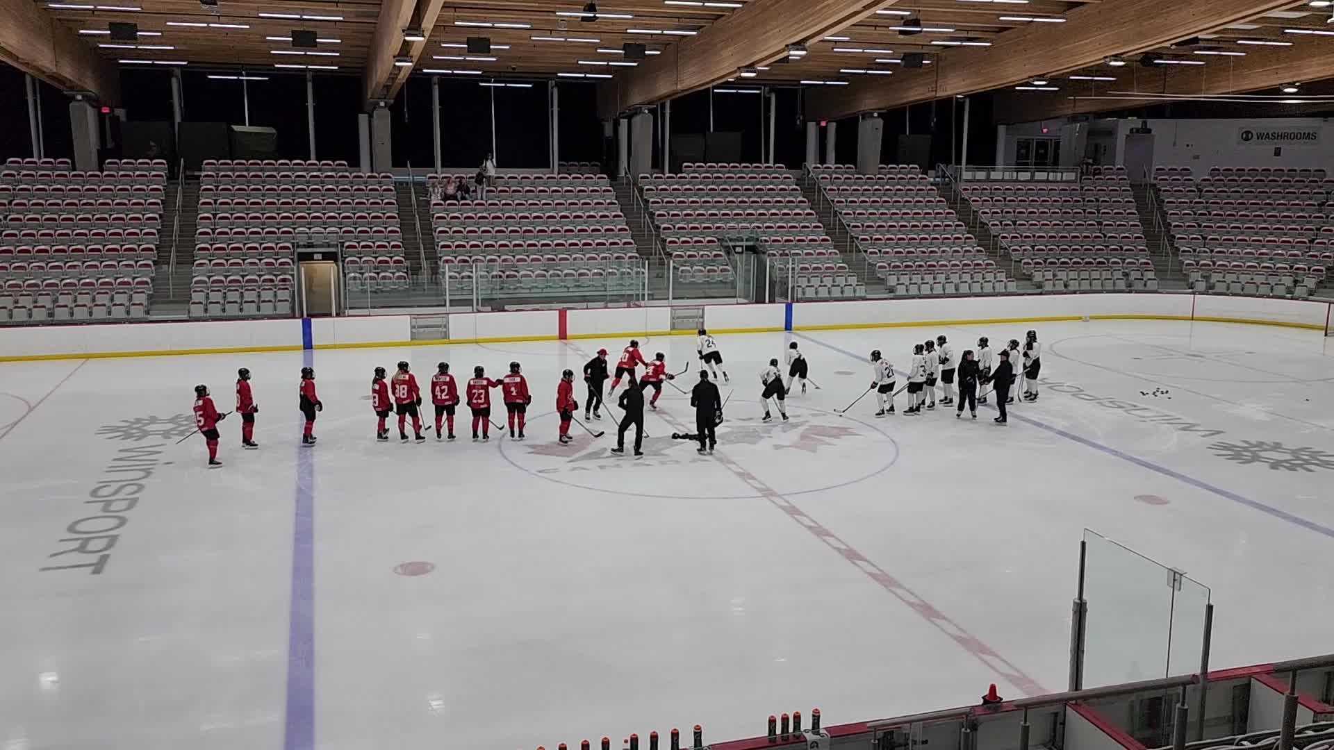 Warm up - 4 vs 2 Keep Away Game NWT Drill 25 - NEW