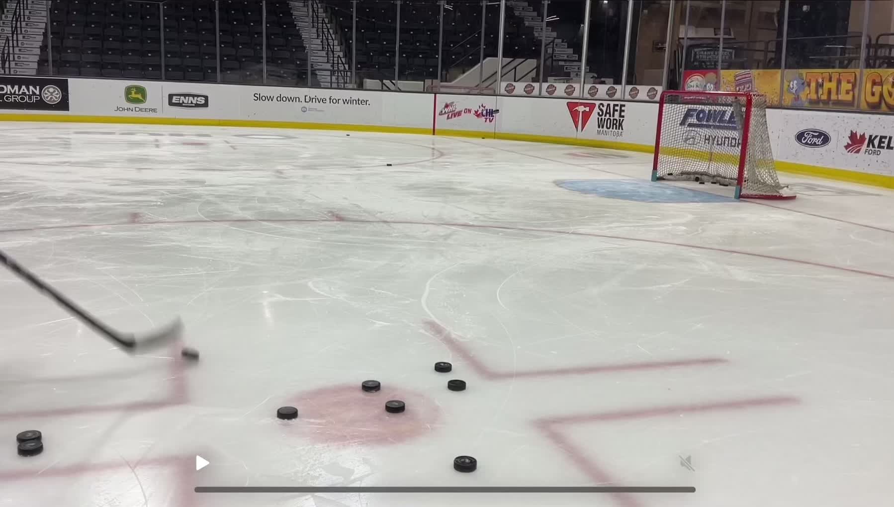 Scoring hands in tight