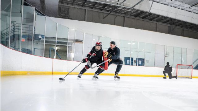 Defend Skating Forwards
