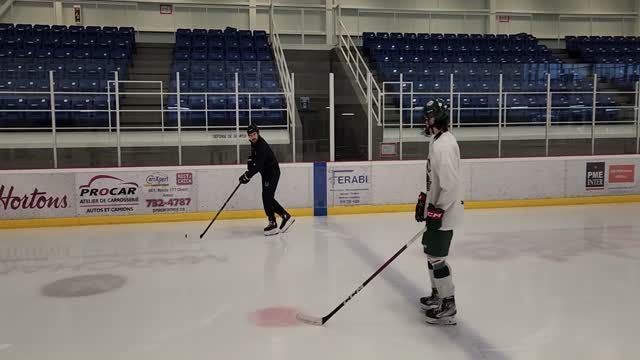 Puck on Hip - Fast Load Passing