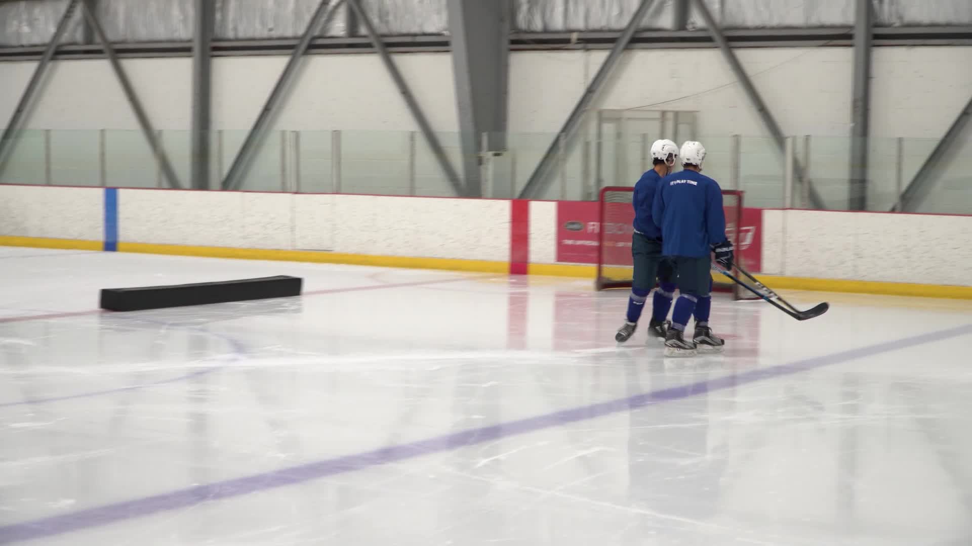 Cross Ice 1vs1 Cross Ice 1vs1