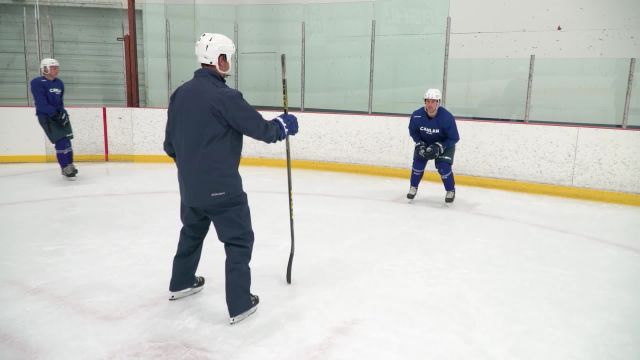 Youth Hockey Practice Drill: 5 Foot Races – Forward Starts