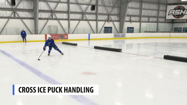 Cross Ice Puck Handling - Wide Handle