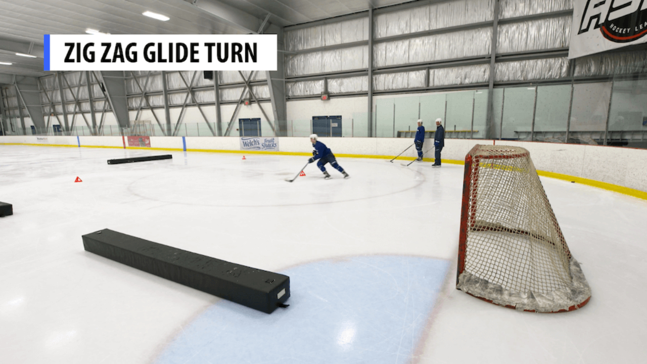 Zig Zag - Glide Turn with Puck Zig Zag - Glide Turn with Puck