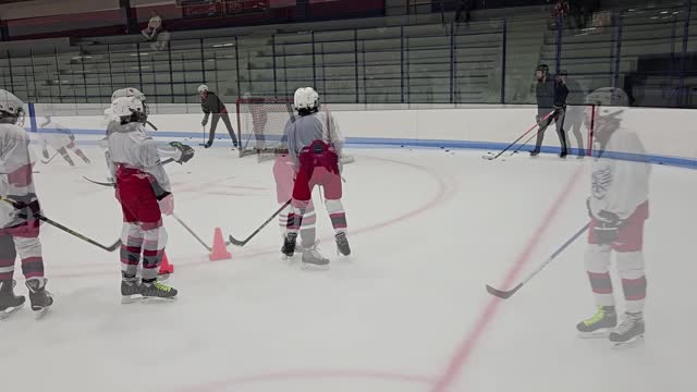 Squirt/U10 Give and Go with Quick Shooting (MNS 11/25) Squirt/U10 Give and Go with Quick Shooting (MNS 11/25)